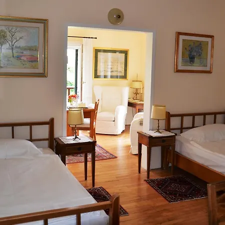 Cipriani Πανδοχείο *